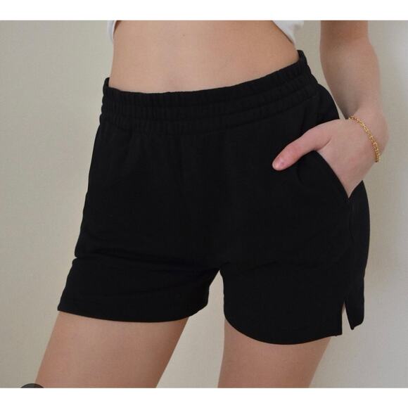 Reformation Jeans Brooks Classic Sweat Short black size Small - Picture 1 of 7